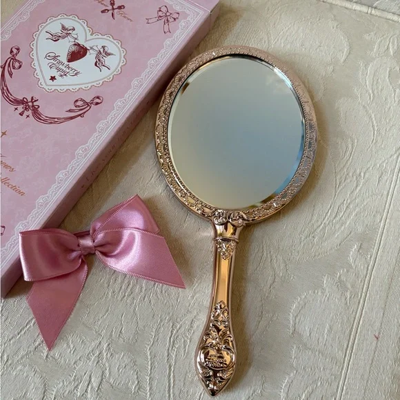 Flower Knows Strawberry Cupid Handheld Beauty Makeup Mirror in Pink - Picture 3 of 14
